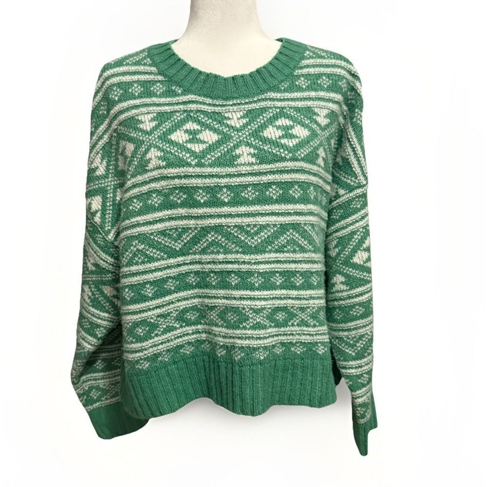 American Eagle Green Fair Isle Sweater Crewneck Snowdrift Warm Cozy Large St Pat - Picture 2 of 15